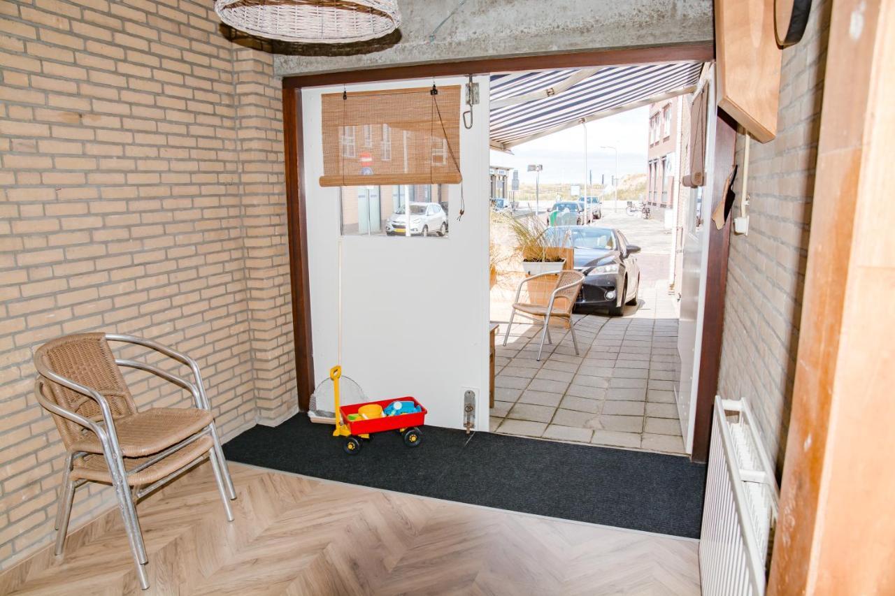 Beachhouse Anna, 1 Minute Walk To The Beach And Centre Of Katwijk, Free Private Parking Next To The House ! Katwijk aan Zee Exterior foto